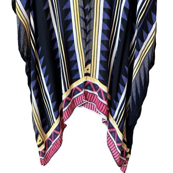Earthbound Neo Tribal Hoodie Poncho - Picture 4 of 11